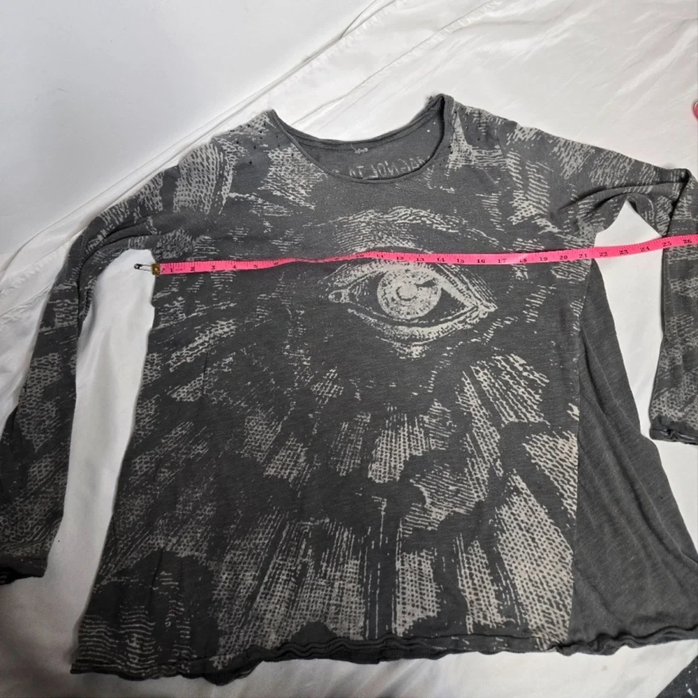Magnolia Pearl Freedom of Conscience Long Sleeve - Picture 8 of 8